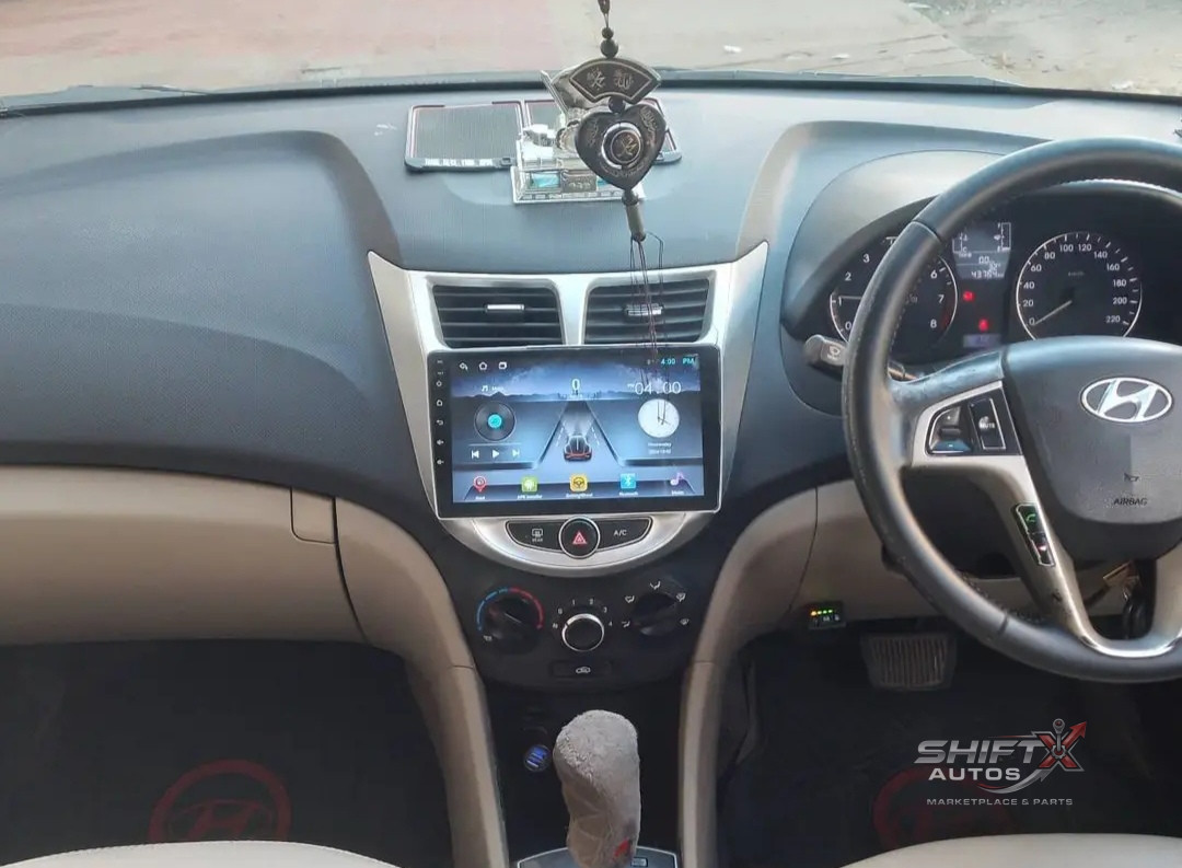 Hyundai Accent Blue 2015