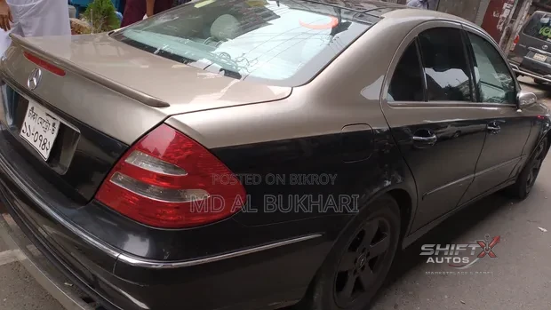 Mercedes-Benz E240 2011 Silver