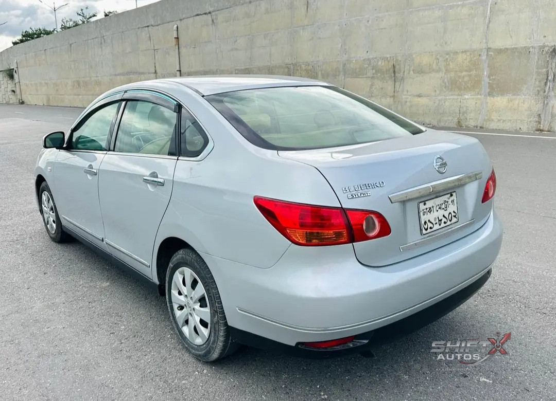 Nissan BlueBird Sylphy 2010