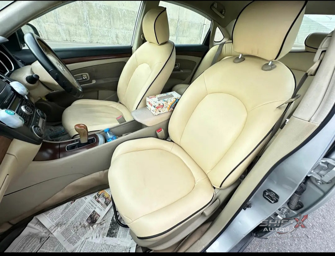 Nissan BlueBird Sylphy 2010