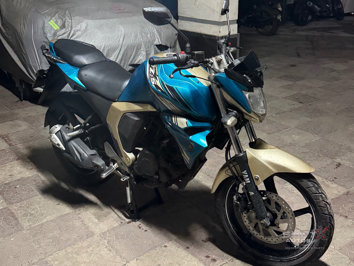Yamaha fzs v2