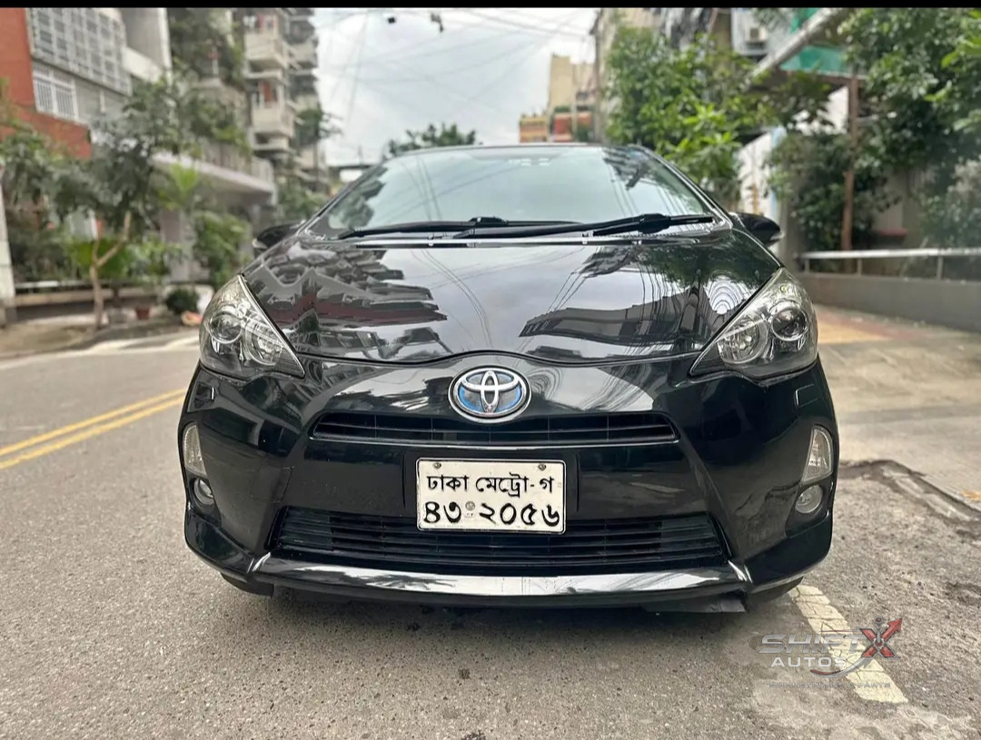 Toyota Aqua G LED pkg 2014 Hybrid