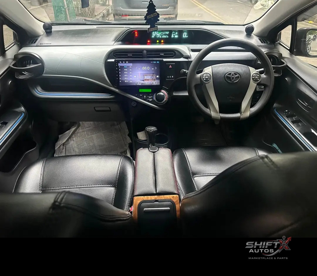 Toyota Aqua G LED pkg 2014 Hybrid