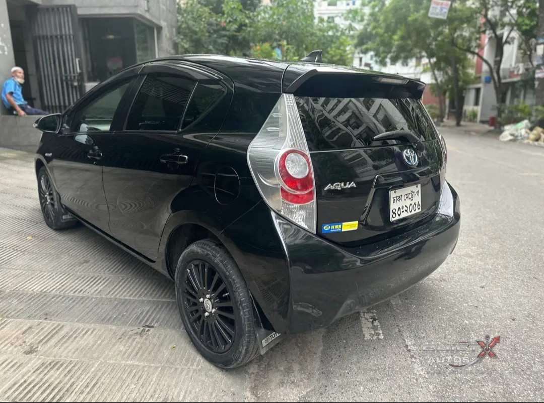 Toyota Aqua G LED pkg 2014 Hybrid