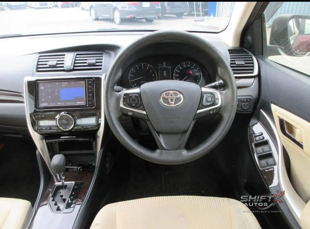 Allion 2020 G Beige Interior