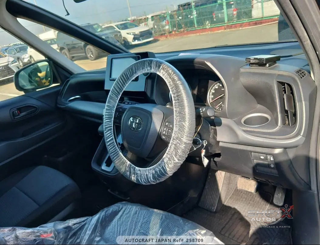 Noah Non Hybrid 2022