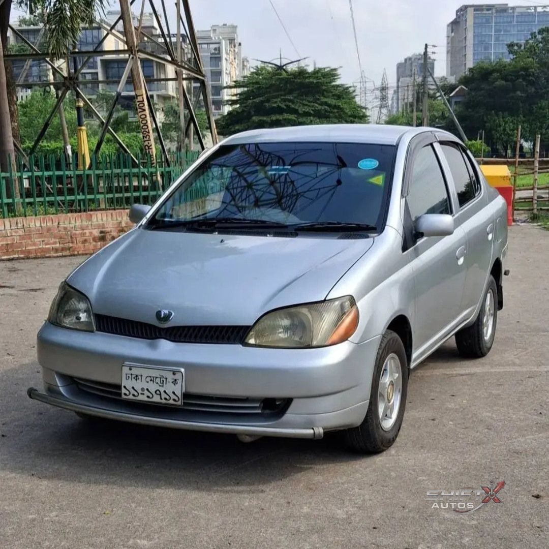 Toyota Platz