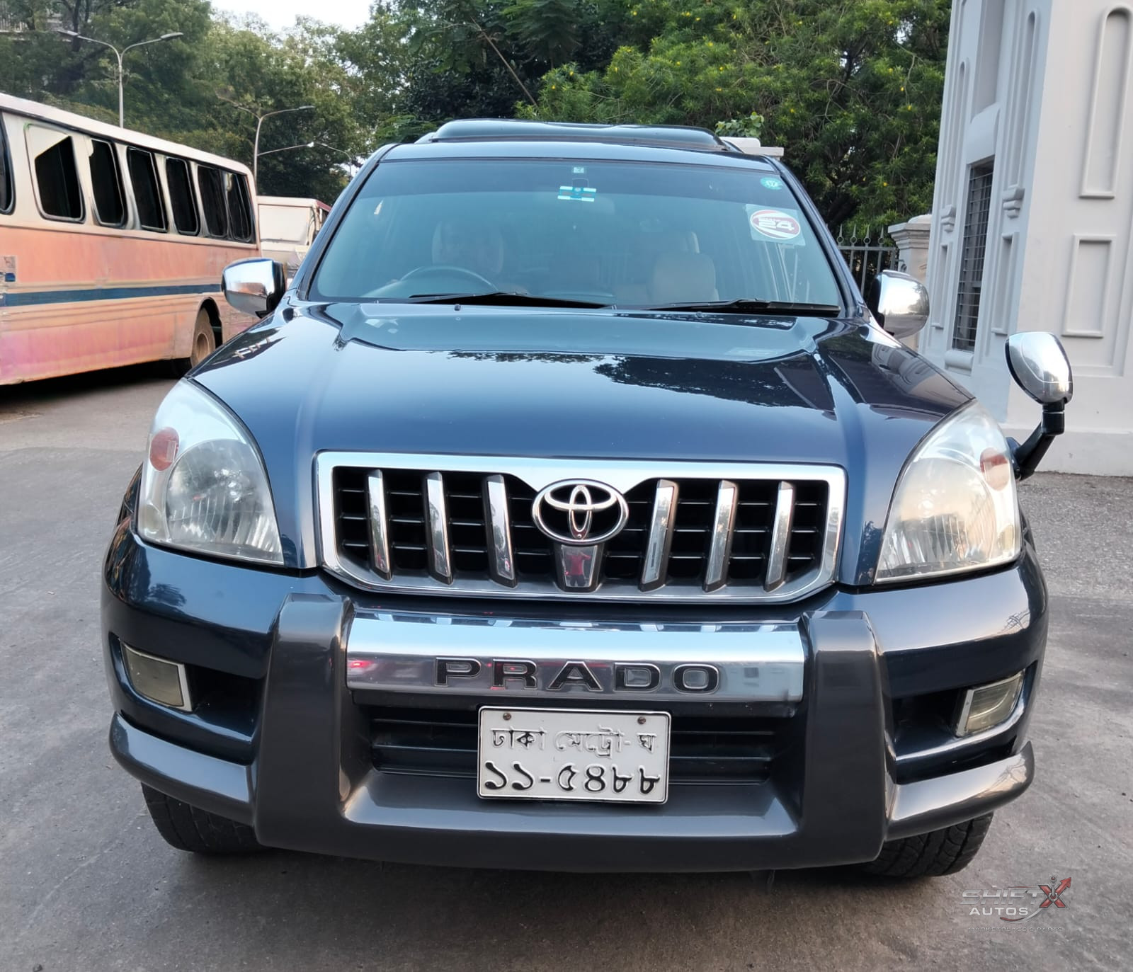 Toyota Prado 2004 model