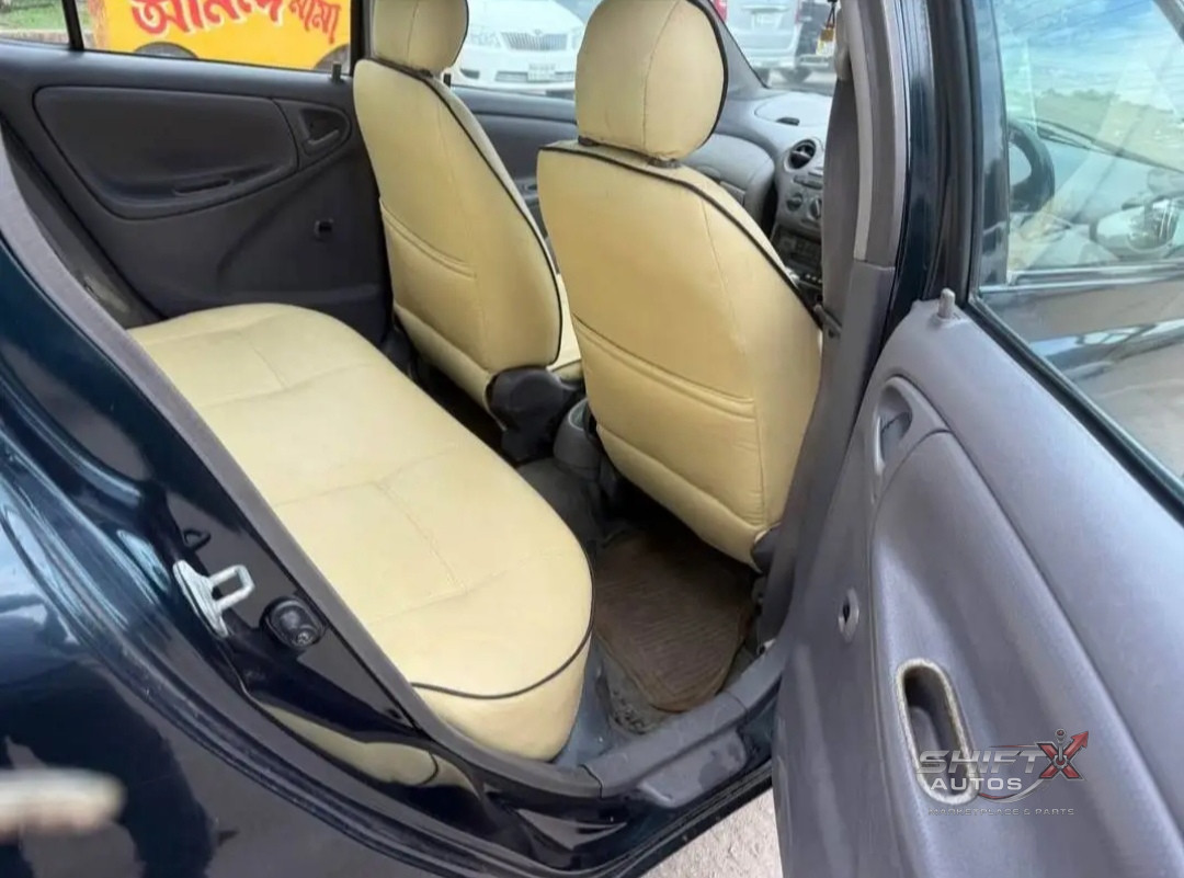 Toyota Platz 1500 Cc