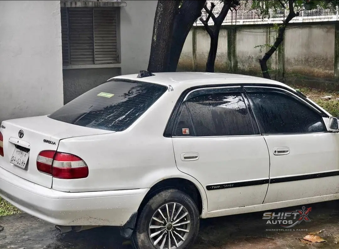 Toyota Corolla 111