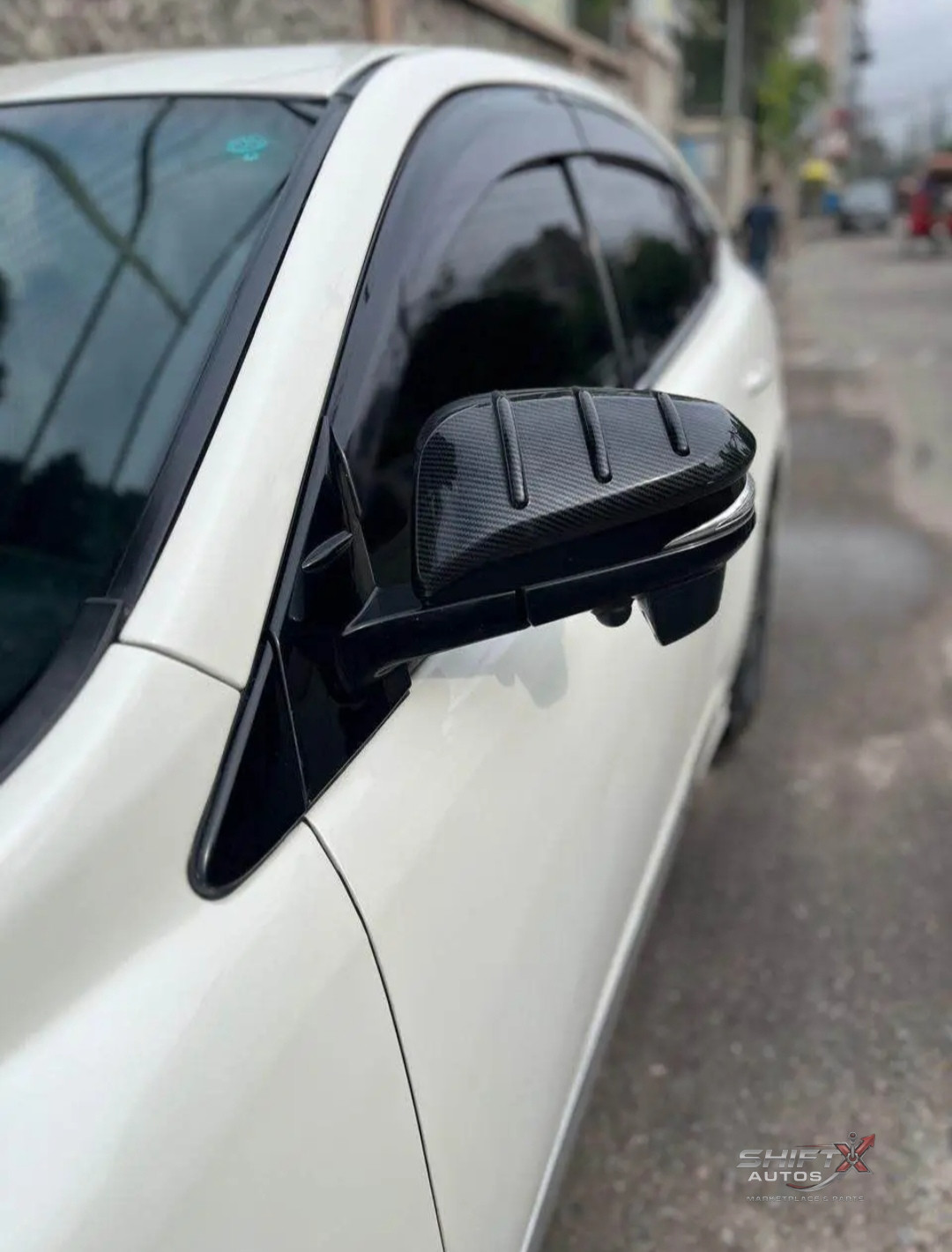 Toyota Harrier non hybrid only octane  model 2014 Reg 2017