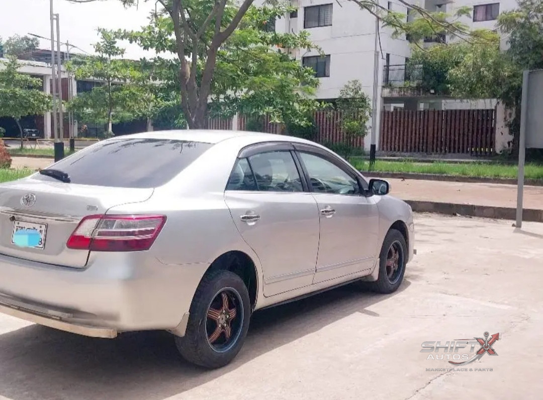 Toyota F Premio 2009