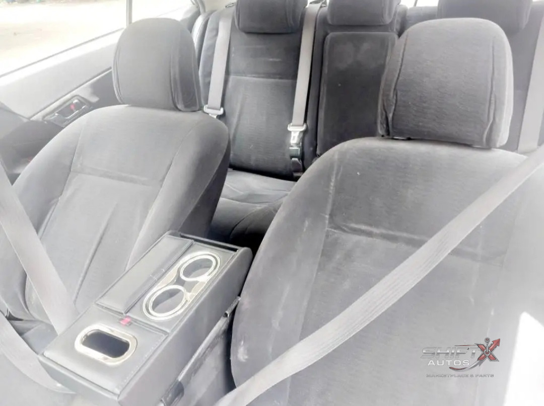 Toyota F Premio 2009
