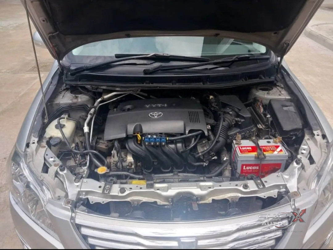 Toyota F Premio 2009