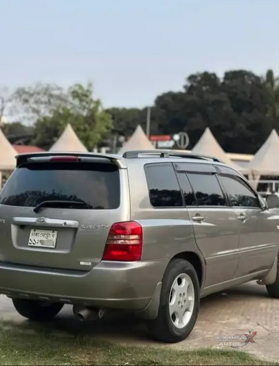 Toyota Kluger V
