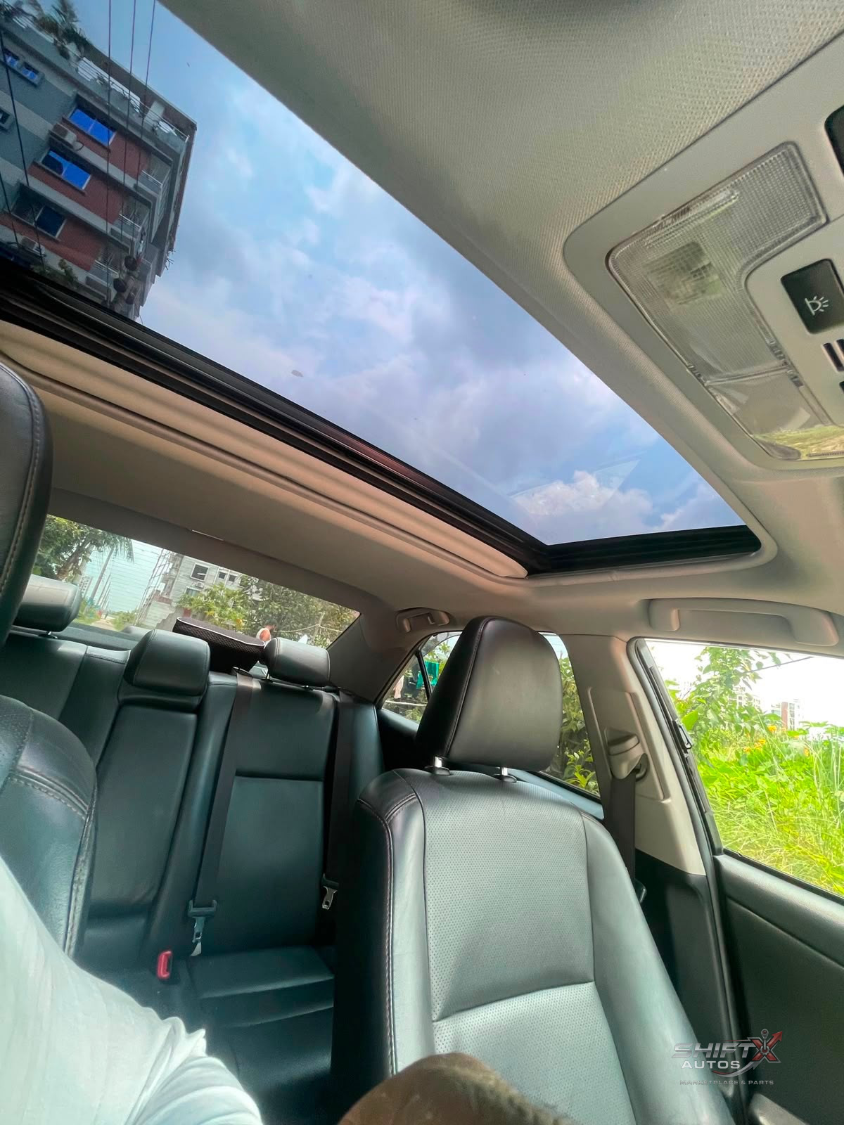 Toyota camry 2012