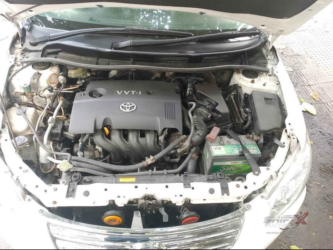 Toyota Axio Fielder 2012