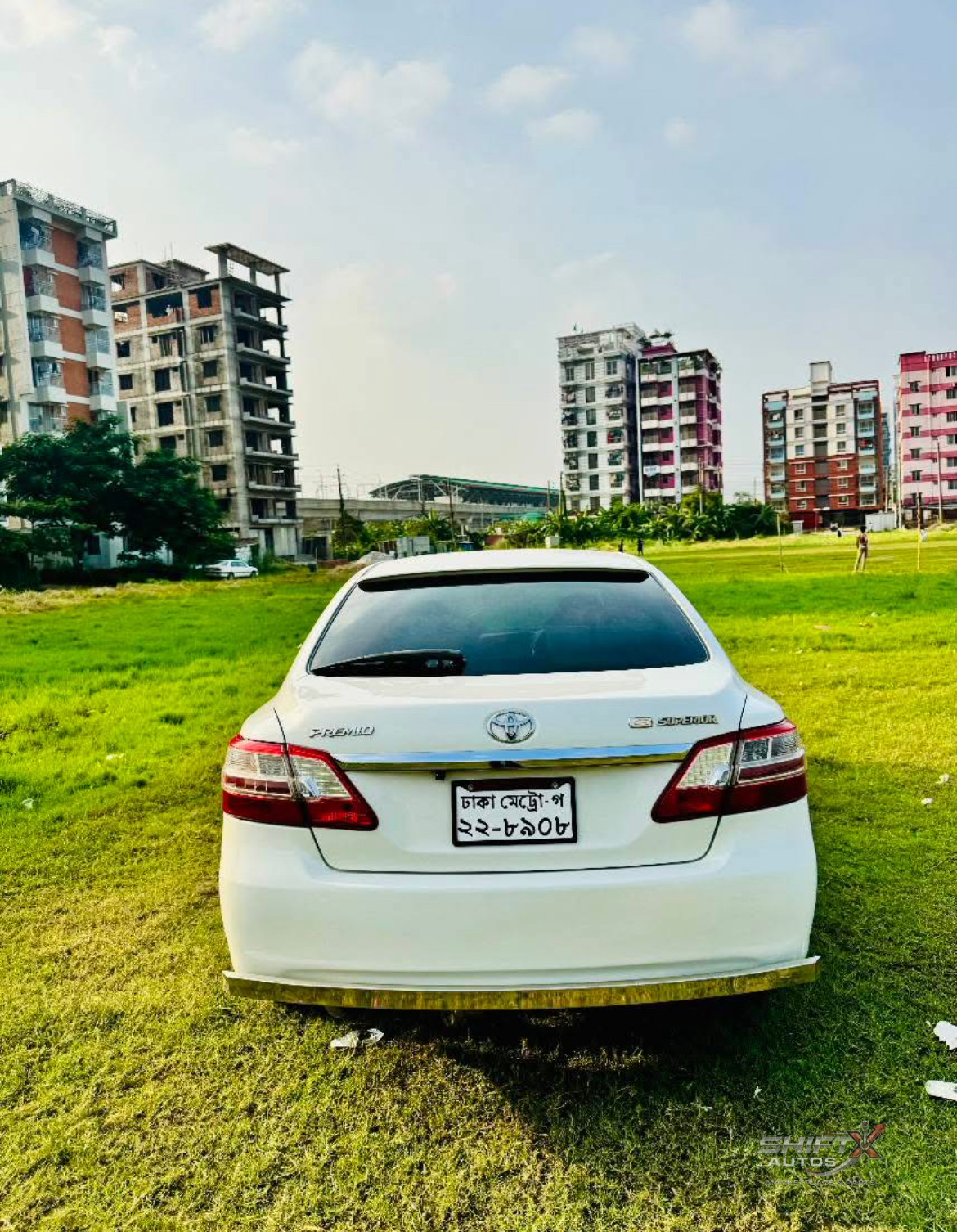 Toyota F Premio G Superior 2014