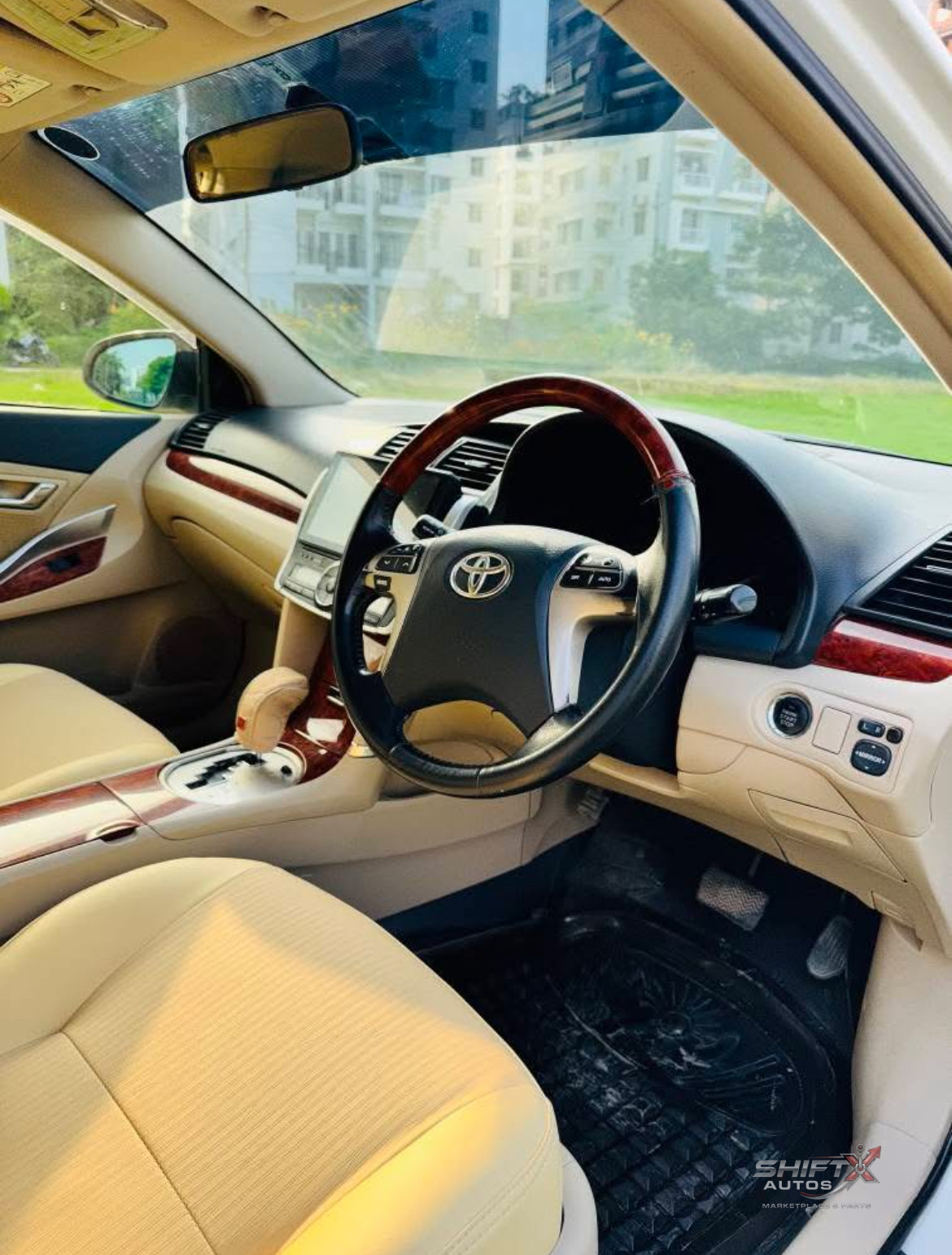 Toyota F Premio G Superior 2014