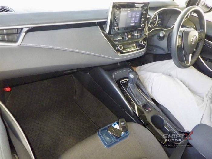 Toyota Corolla Hybrid 2020(S)