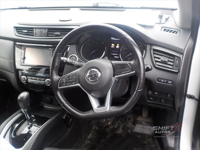 Nissan X-Trail hybrid 2020 20X Emergency