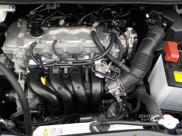 TOYOTA VOXY HYBRID 2019